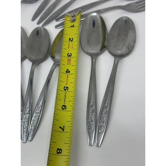 VTG Silver Floral Flatware Set –15-Piece Spoons and Forks Stainless Steel Silver - Picture 6 of 8
